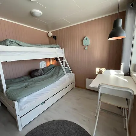 Kvaloya Arctic Retreat - In Beautiful Kvaloya,