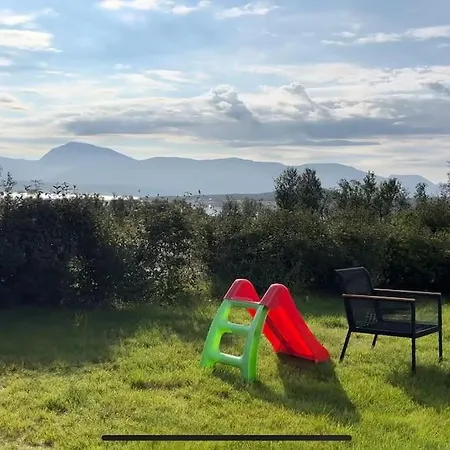 ホームステイ Kvaloya Arctic Retreat - In Beautiful Kvaloya, トロムソ