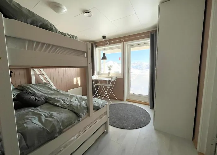 Kvaløya Arctic Retreat - In Beautiful Kvaløya,