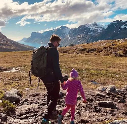 Kvaløya Arctic Retreat - In Beautiful Kvaløya, Privat overnatting