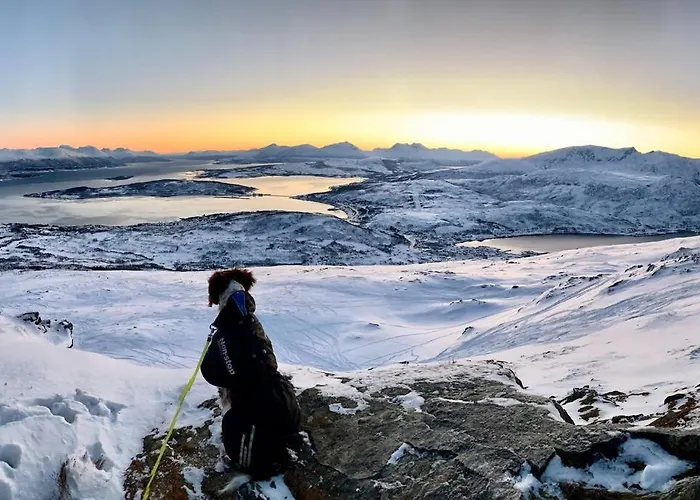Kvaløya Arctic Retreat - In Beautiful Kvaløya, Privat overnatting